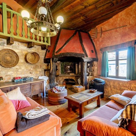 Hostel Atapuerca Inpulso Екстер'єр фото