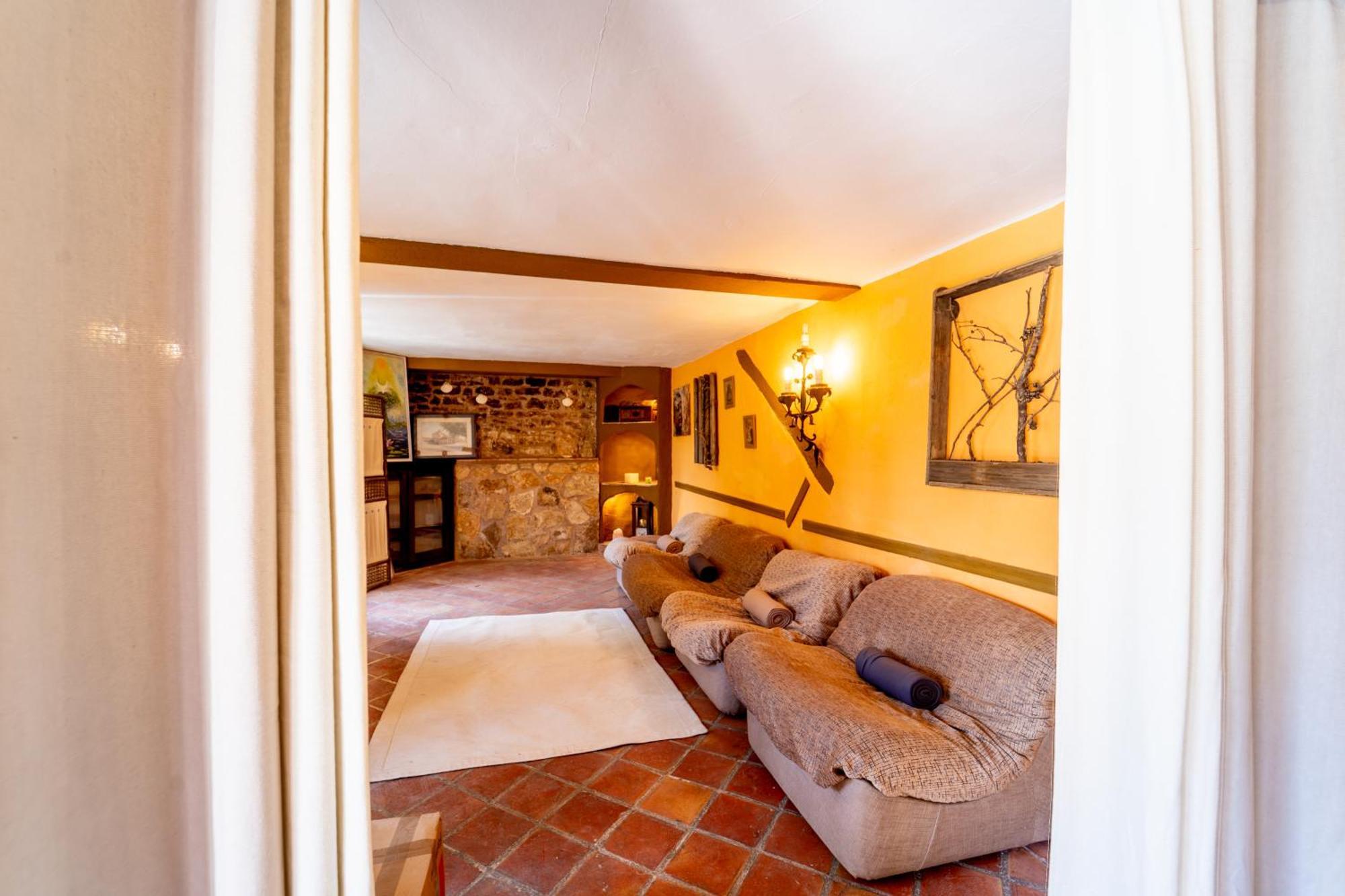 Hostel Atapuerca Inpulso Екстер'єр фото